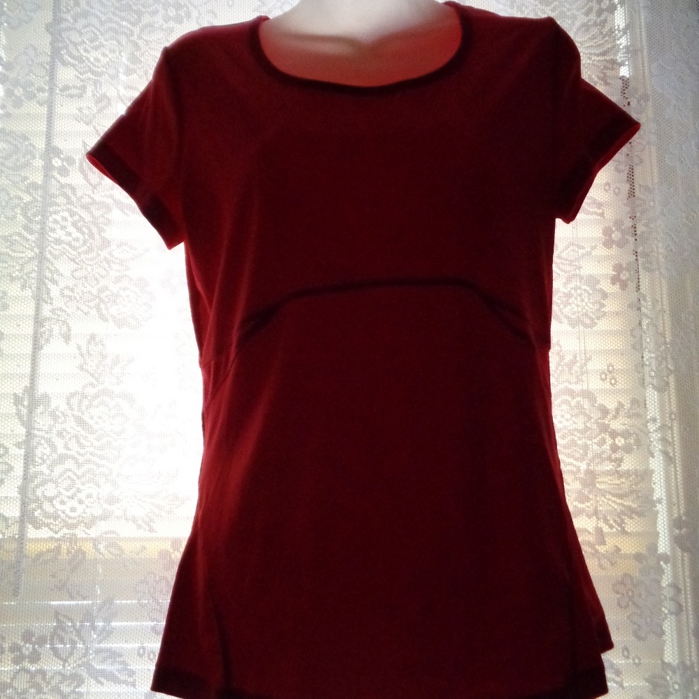 TEK GEAR ATHLETIC TEE